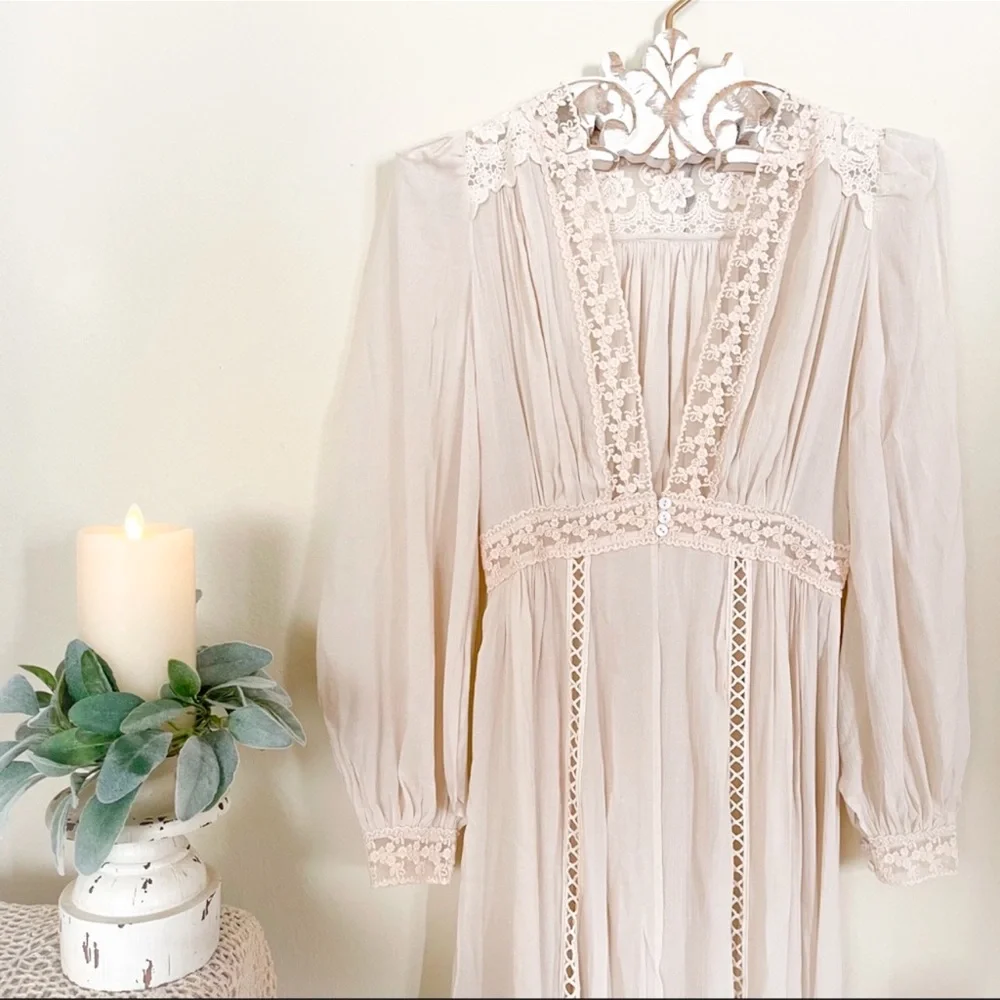 NWT Spell Le Gauze Lace Duster